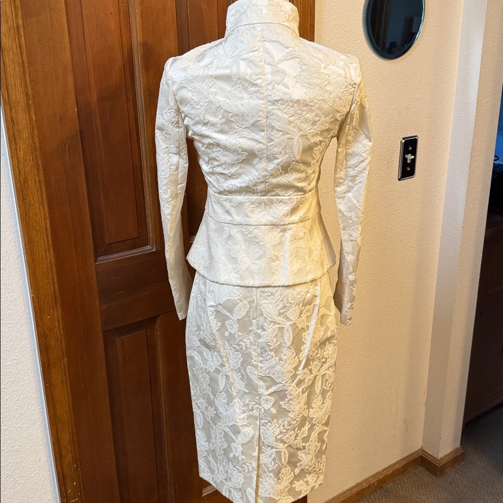 PRICE FIRM NWT Valentino Roma Beige Textured  Blazer & Skirt Set Size 40|4 - Picture 12 of 13